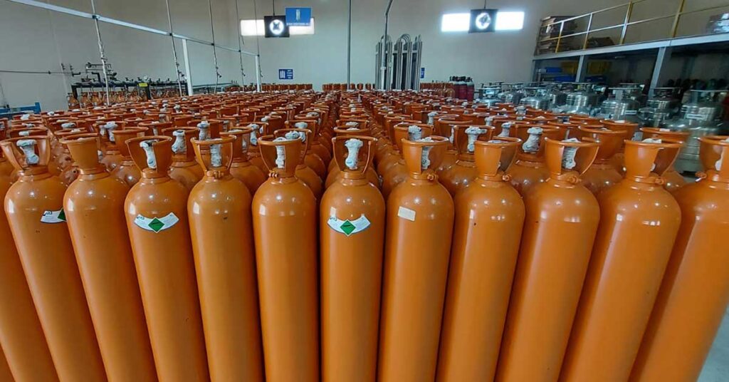 Brothers-Gas-Helium-Gas-Cylinder-Racks-1